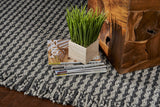 9'X12' Grey Hand Woven Houndstooth With Braided Fringe Indoor Area Rug