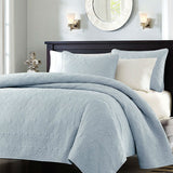 Full / Queen size Quilted Bedspread Coverlet with 2 Shams in Light Blue